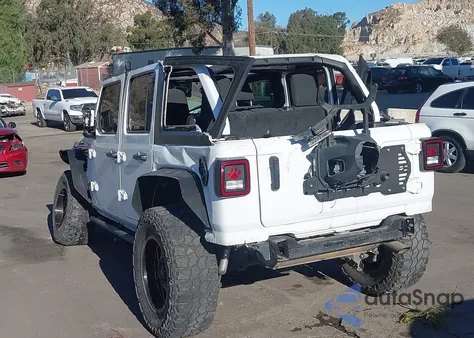 2021 Jeep Wrangler Unlimited Sport Altitude 4X4 z USA, uszkodzony, nr VIN 1C4HJXDG3MW506151